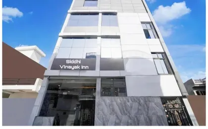 Siddhi vinayak inn