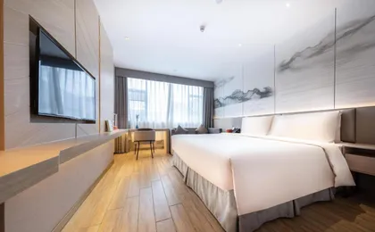 Atour X Hotel Shenzhen Longhua Dalang Commercial Center