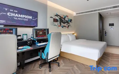 Netfish E-Sports Hotel (Shanghai Jinshajiang Road Zhenbei Road Metro Station Branch)