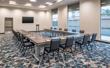 Hyatt House Fresno Campus Pointe