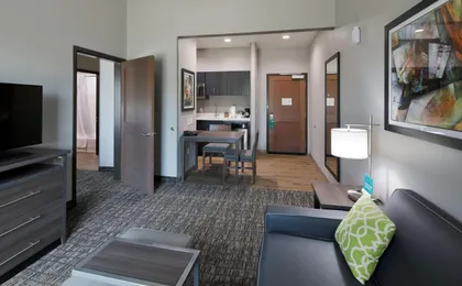 Homewood Suites by Hilton Topeka