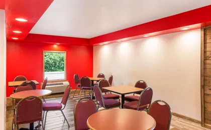 Econo Lodge Pigeon Forge Tn