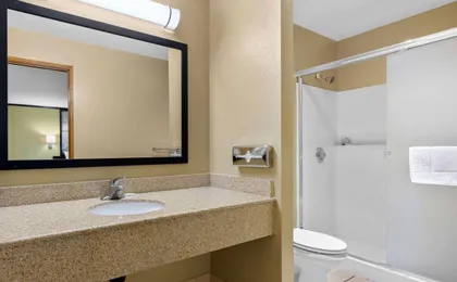 Super 8 by Wyndham Crescent City