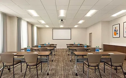 GARNER HOTEL HOUSTON WESTHEIMER by IHG