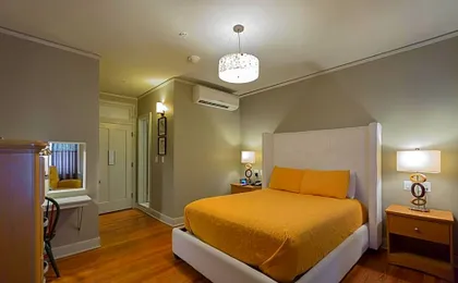 The Campbell Hotel