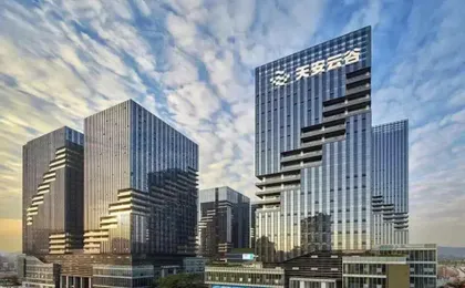 Lavande Hotel (Shenzhen North Railway Station, Gangtou Metro Station)