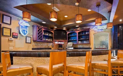 Best Western Plus Kc Speedway Inn & Suites