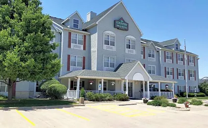 Country Inn & Suites by Radisson, Bloomington-Normal West, IL