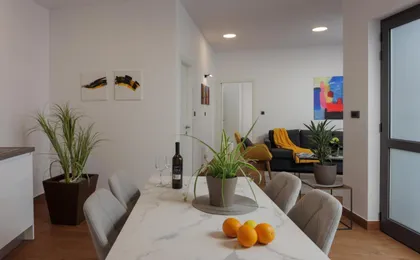 Terra 5 Deluxe Apartment on the Ground Floor with Private Parking