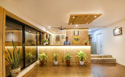 Oyo 19552 Golden Deer Guest House