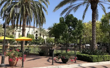Resort Style Luxury 2bd Suite in Irvine's Spectrum Center