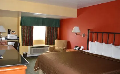 Travelodge by Wyndham San Diego Downtown Convention Center