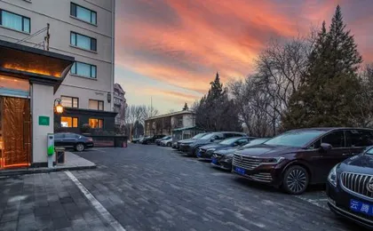 Yunteng Hotel