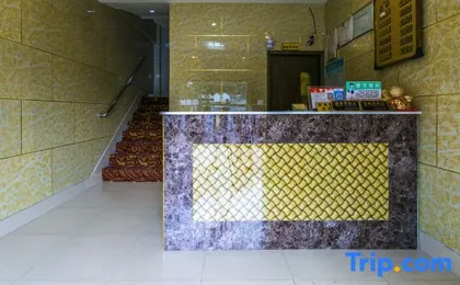 Shanghai Oumengmei Hotel (Changhai Hospital Xiangyin Road Subway Station)