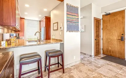 Kapalua Bay Villas 2 Free Rental Cars KBM Resorts Premium Bay Villa 2 Units, 2 Bedrooms Ml-1981