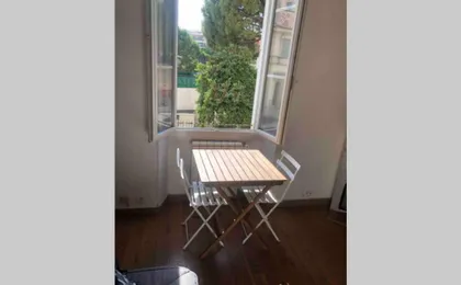 Bel Appartement Bien Place Au Cœur de Cannes