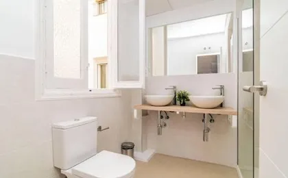 Exclusivo Apartamento en Chamberí Fernando El Católico by Batuecas
