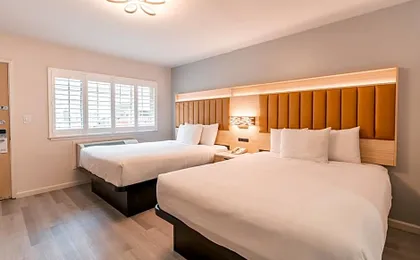 Inn on Broadway