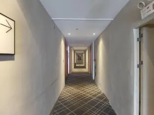 Xana Lite Hotel Guangzhou Fangcun Huadiwan Metro Station