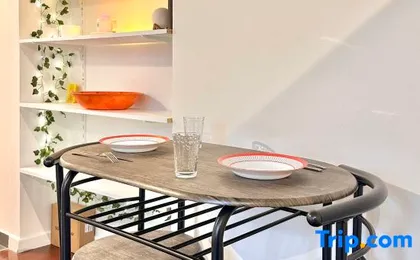 Cozy Apartment Near Marais on Rue Trousseau