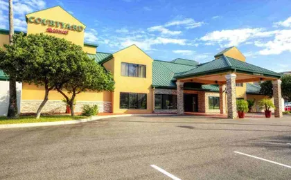 Courtyard By Marriott Mcallen Airport
