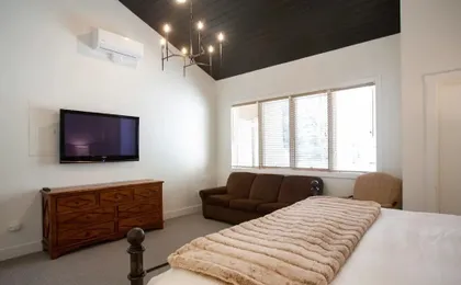 Trail's End Lodge at Deer Valley Resort - Three Bedroom Residence with Den and Spa #303 3 Condo