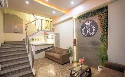 Hotel Royce Executive, Near US Consulate
