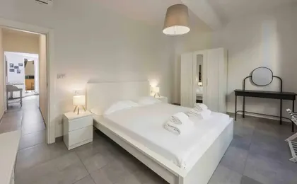 Brand new apartment in Florence by MMega