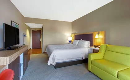 Hampton Inn & Suites Albany-Airport