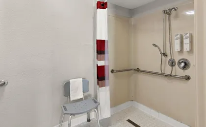 Red Roof Inn Cleveland - Westlake