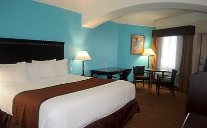 Baymont by Wyndham Galveston