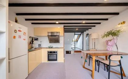Shanghai Hills&Zinn 2br with Kitchen