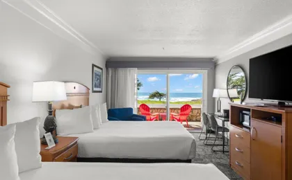Beachcomber Motel & SPA