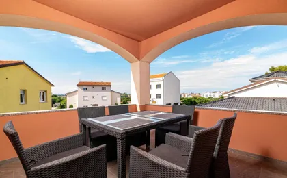 Family-Friendly Apartments with Swimming Pool Pula - 21314