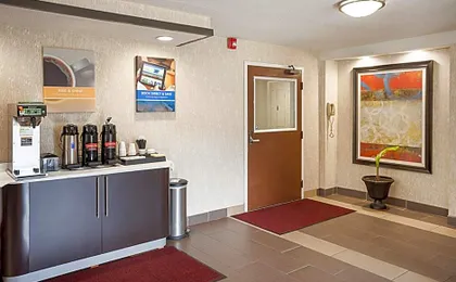 Motel 6 Binghamton, NY
