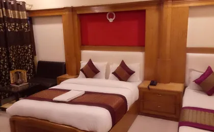 Hotel Kumar Palace