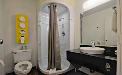Travelodge by Wyndham Pompano Beach