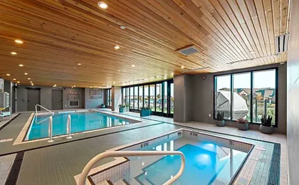 Sandman Signature Dallas Las Colinas Hotel & Suites