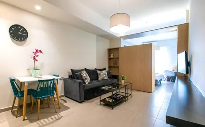 Toni's Studio Syntagma, 1 Min From Metro Station (Adults Only)