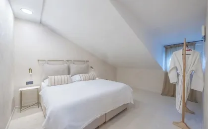 Loor Luxury Retreat