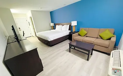 Hallmark Inn & Suites Newly Renovated Rooms San Antonio Northeast