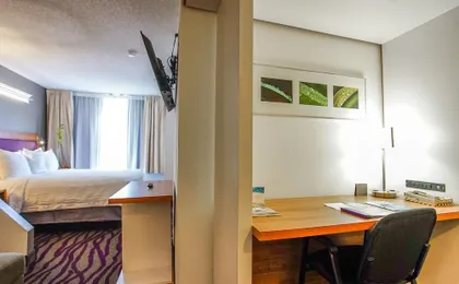 Country Inn & Suites by Radisson Savannah Southside