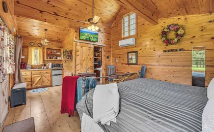 Cabins Out Back-nest