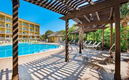 Beach Resort 310