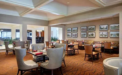 Sheraton Westport Chalet Hotel St. Louis