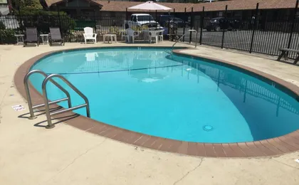 Holiday Lodge