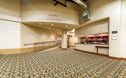 Clarion Hotel Convention Center
