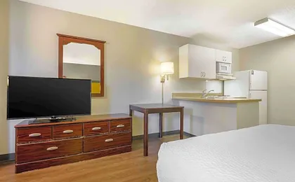 Extended Stay America Select Suites - Roanoke - Airport