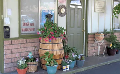 El Rancho Motel