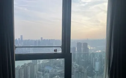 Elysee Sky Hotel (Chongqing Jiefangbei Hongyadong Store)